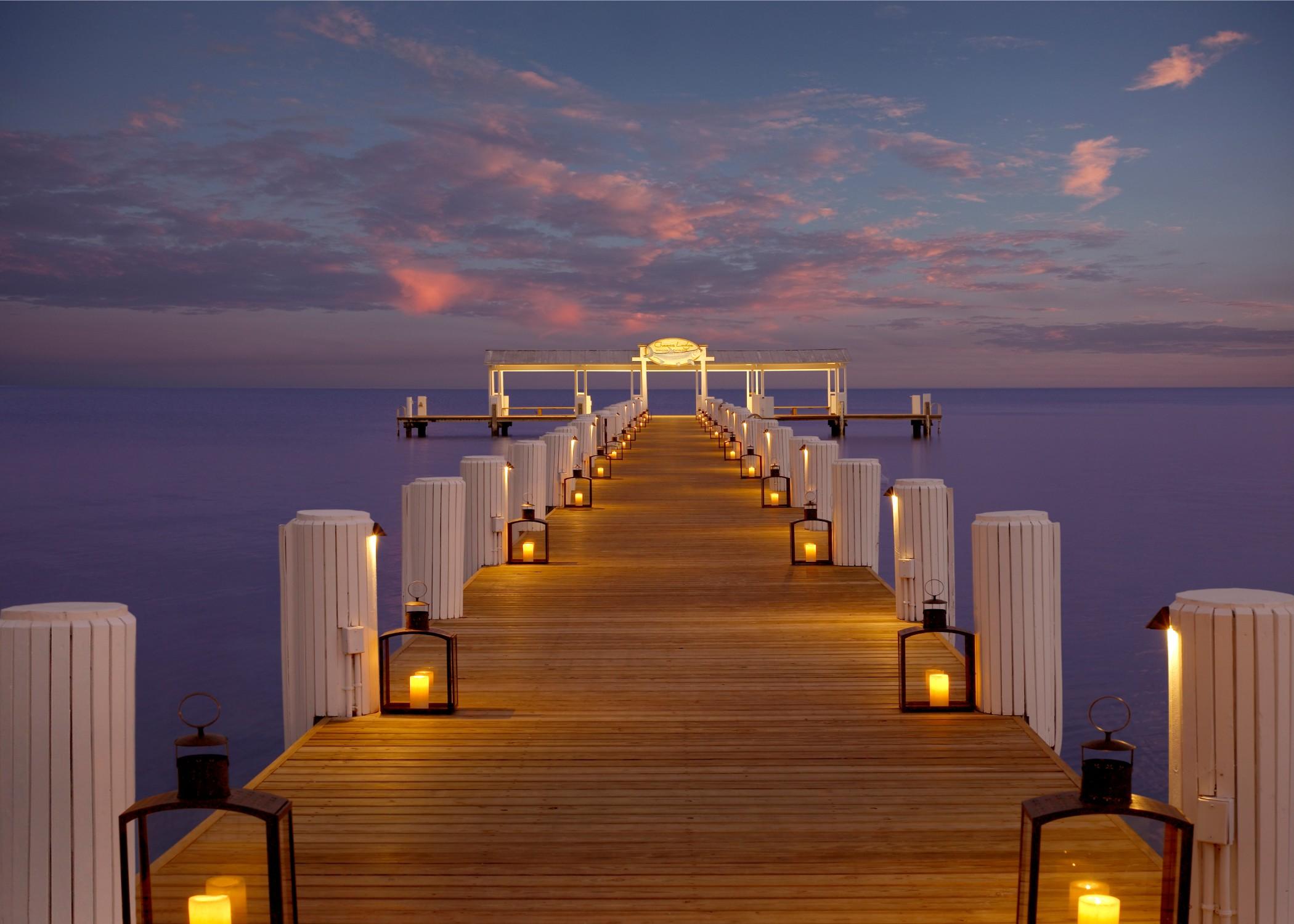 Cheeca Lodge & Spa Islamorada Létesítmények fotó The pier at the Four Seasons Resort Maldives at Landaa Giraavili