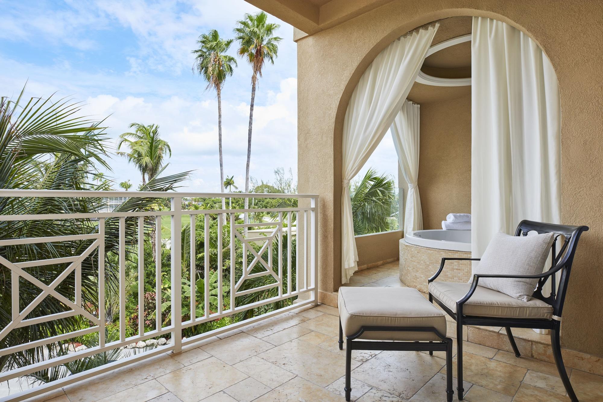 Cheeca Lodge & Spa Islamorada Kültér fotó A balcony at the Four Seasons Hotel