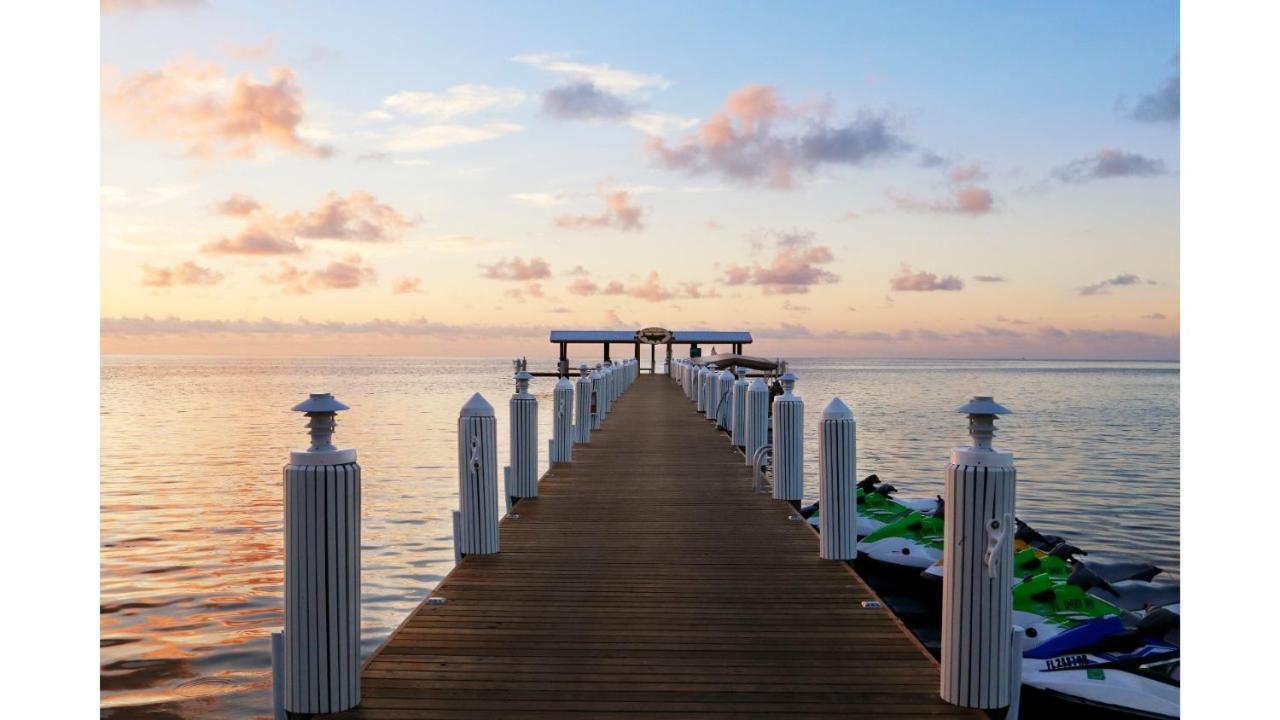 Cheeca Lodge & Spa Islamorada Kültér fotó The pier at the Ocean Club